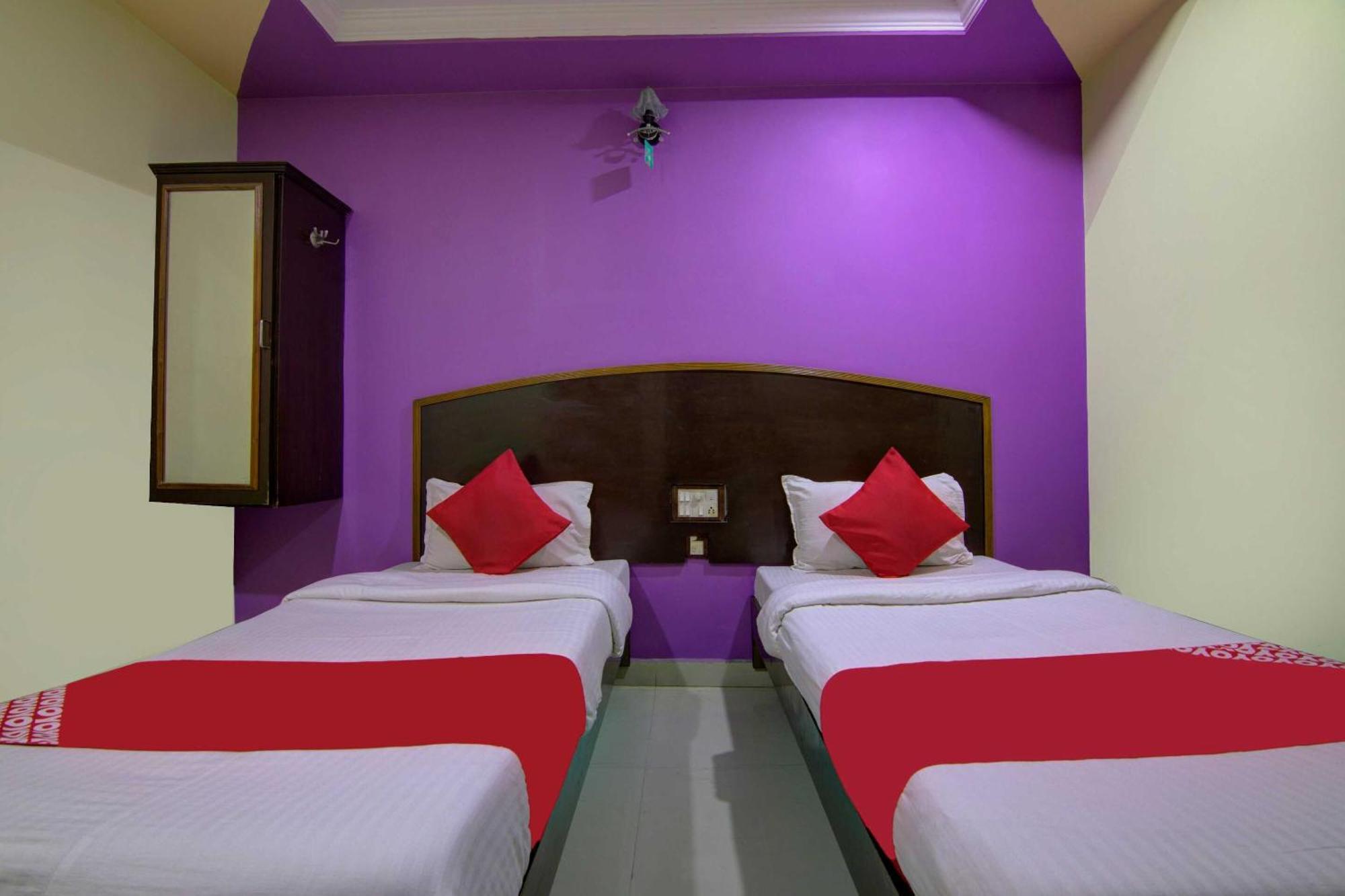 Hotel O K S N Residency Pedda Waltair Εξωτερικό φωτογραφία